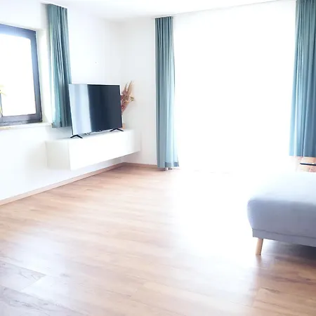 Mit Panoramablick בית נופש *
